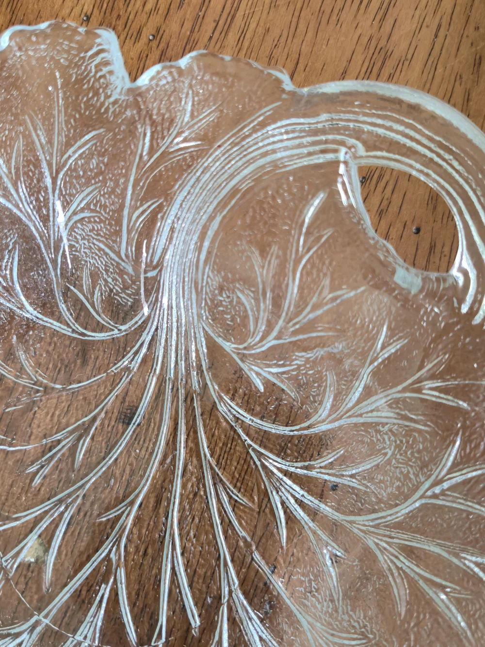 Vintage Indiana Glass Pebble Leaf Plates - Set of 4 🌿